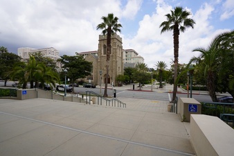 Enlarge photo 53