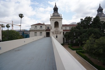 Enlarge photo 106