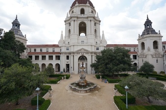 Enlarge photo 108