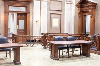 RSI - Traditional Courthouse - w/Hallway