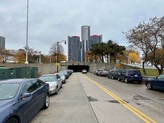 Enlarge photo 2