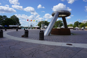 Enlarge photo 13