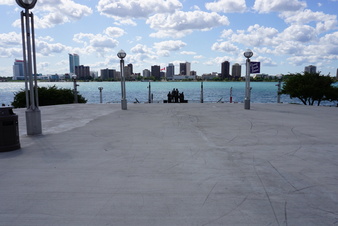 Enlarge photo 17