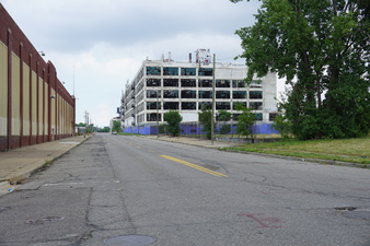 Enlarge photo 28