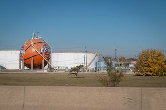 Enlarge photo 12