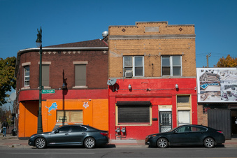 Enlarge photo 32
