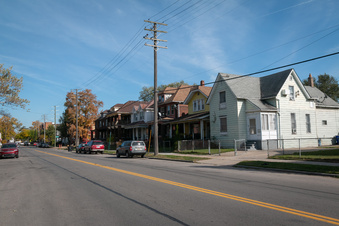 Enlarge photo 90