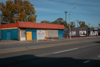 Enlarge photo 108