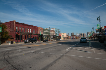 Enlarge photo 32