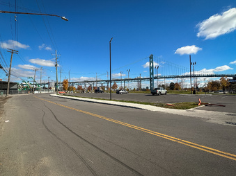 Enlarge photo 25