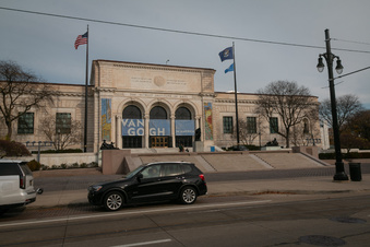 Enlarge photo 53