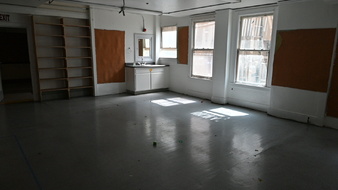 Enlarge photo 44