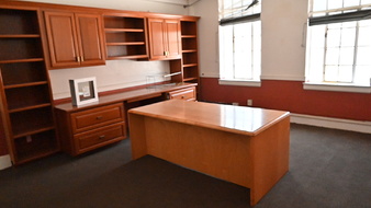 Enlarge photo 49
