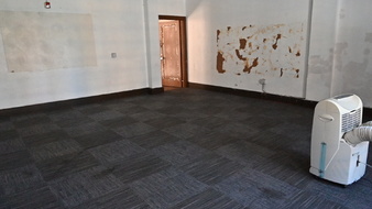 Enlarge photo 73