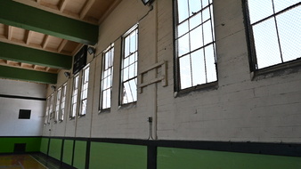 Enlarge photo 84
