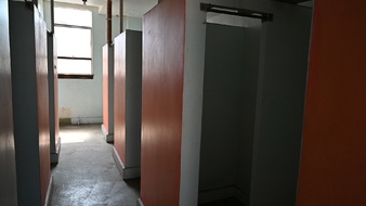 Enlarge photo 88