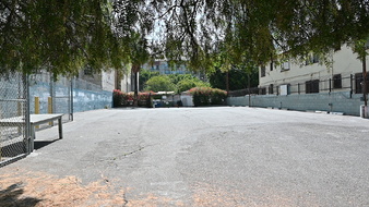 Enlarge photo 116