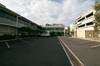 Enlarge photo 11
