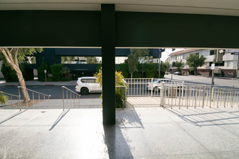 Enlarge photo 25