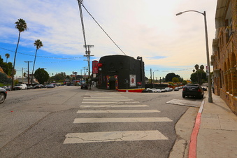 LOS GLOBOS (SILVERLAKE)
