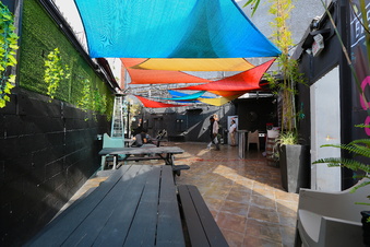 Enlarge photo 25