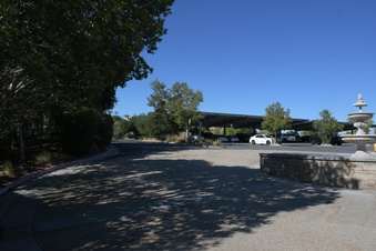 Enlarge photo 12
