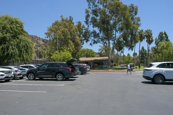 Enlarge photo 12