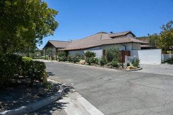 Enlarge photo 3