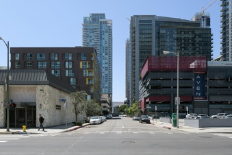 Enlarge photo 5