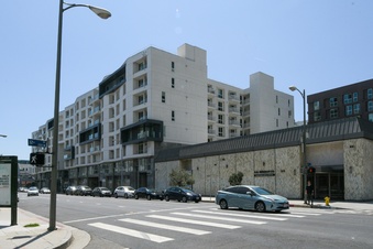 Enlarge photo 6