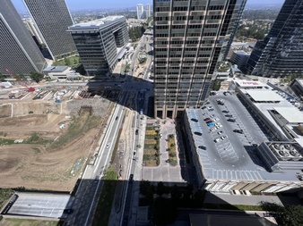 Enlarge photo 34