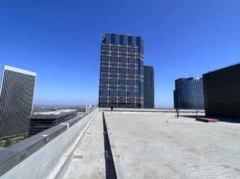 Enlarge photo 41