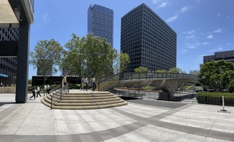 Enlarge photo 2