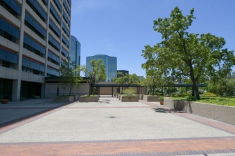 Enlarge photo 47