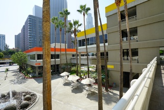 Enlarge photo 6