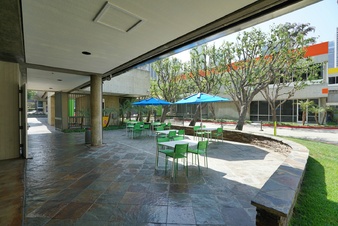 Enlarge photo 11