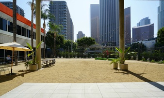 Enlarge photo 19
