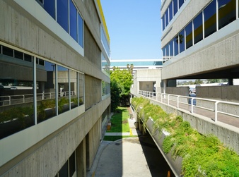 Enlarge photo 32