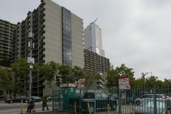 Enlarge photo 3