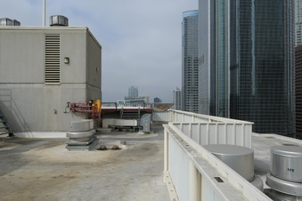 Enlarge photo 46