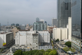 Enlarge photo 60