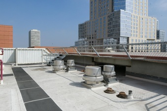 Enlarge photo 88