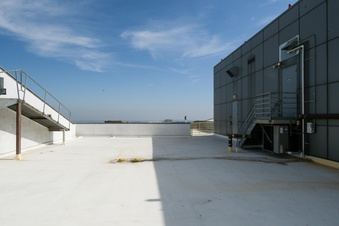 Enlarge photo 10