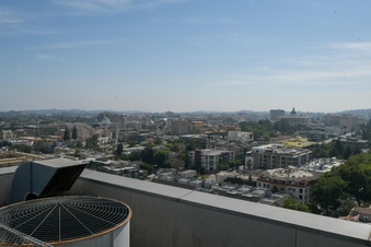 Enlarge photo 22
