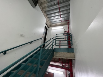 Enlarge photo 49