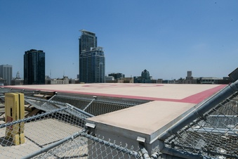 Enlarge photo 10