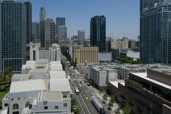 Enlarge photo 23