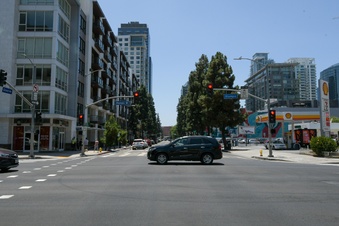 Enlarge photo 32