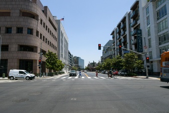 Enlarge photo 33