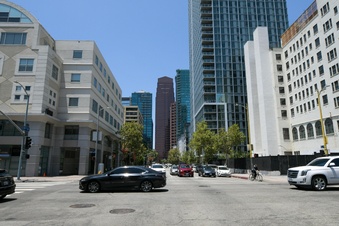 Enlarge photo 36